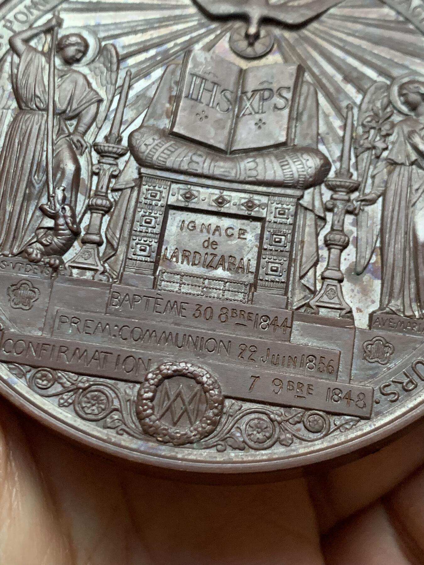 《竞宝斋》第445场 周日，周一，2场连拍 （全场包邮） 1856年法国圣餐洗礼大铜章 好品 161.7克 68.6mm 手指铜标 带盒