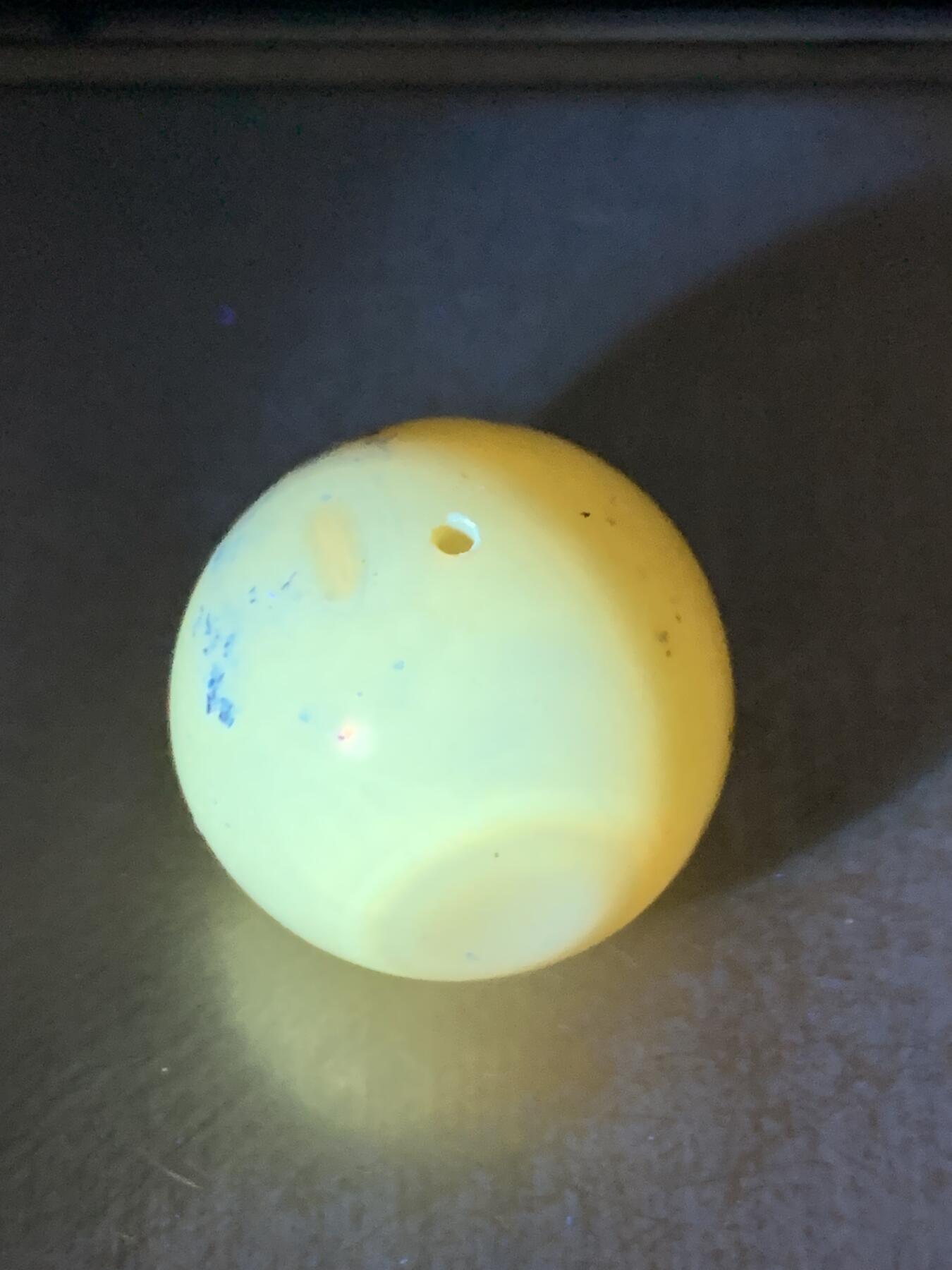 天然乌克兰蜜蜡通货随形大圆珠一颗