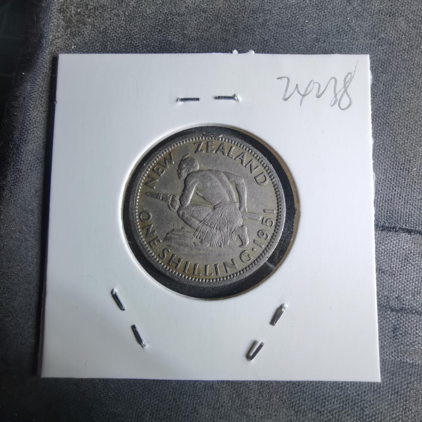 沼泽如烟--第924场 新西兰1951年1先令