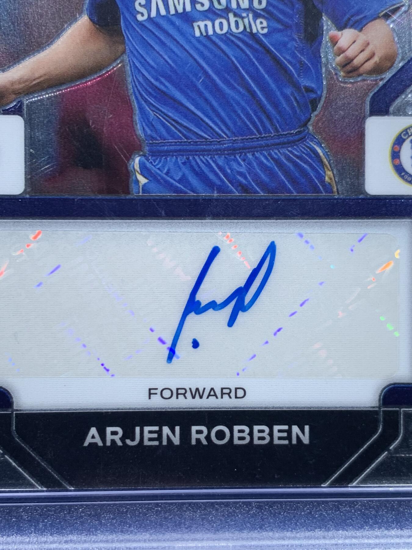 《竞宝斋》第445场 周日，周一，2场连拍 （全场包邮） 2022年 帕尼尼 prizm 小飞侠罗本贴签，PSA 9，童年实况足球的记忆，边路内切的致胜法宝。