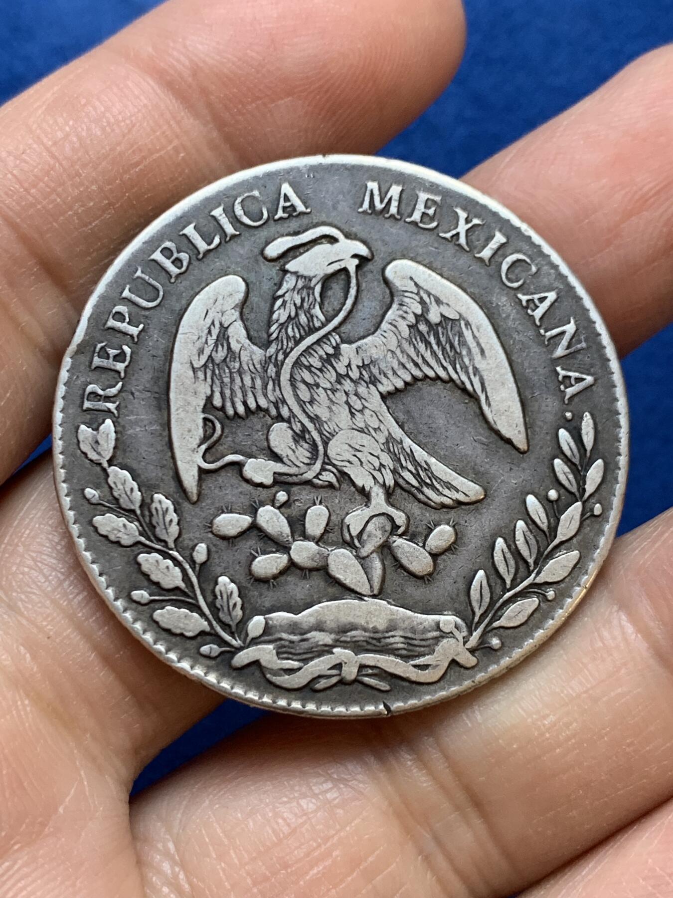 《竞宝斋》第445场 周日，周一，2场连拍 （全场包邮） 墨西哥1869 MO CH版 8R鹰洋银币