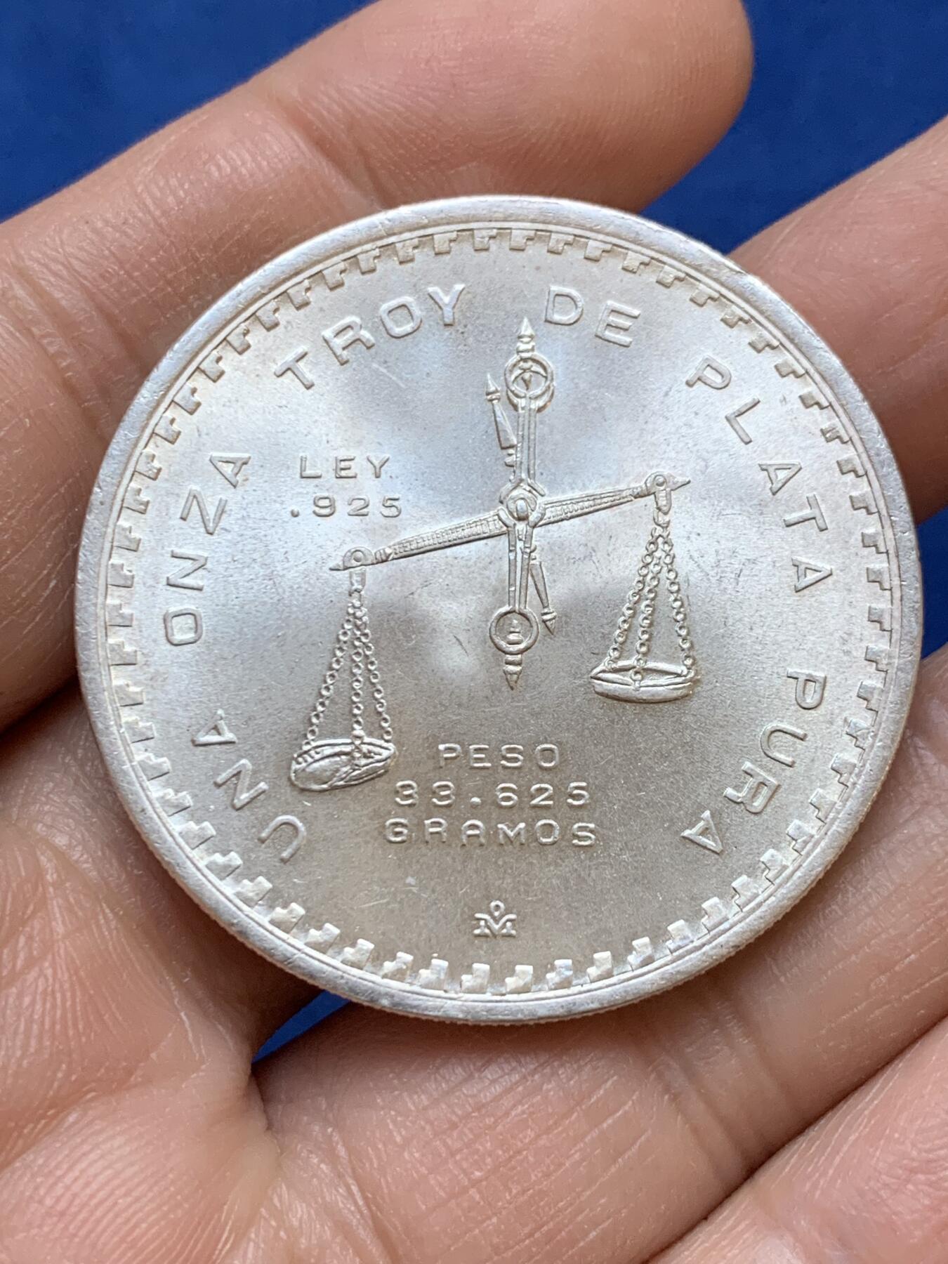 《竞宝斋》第445场 周日，周一，2场连拍 （全场包邮） 墨西哥1979年铸币机银币