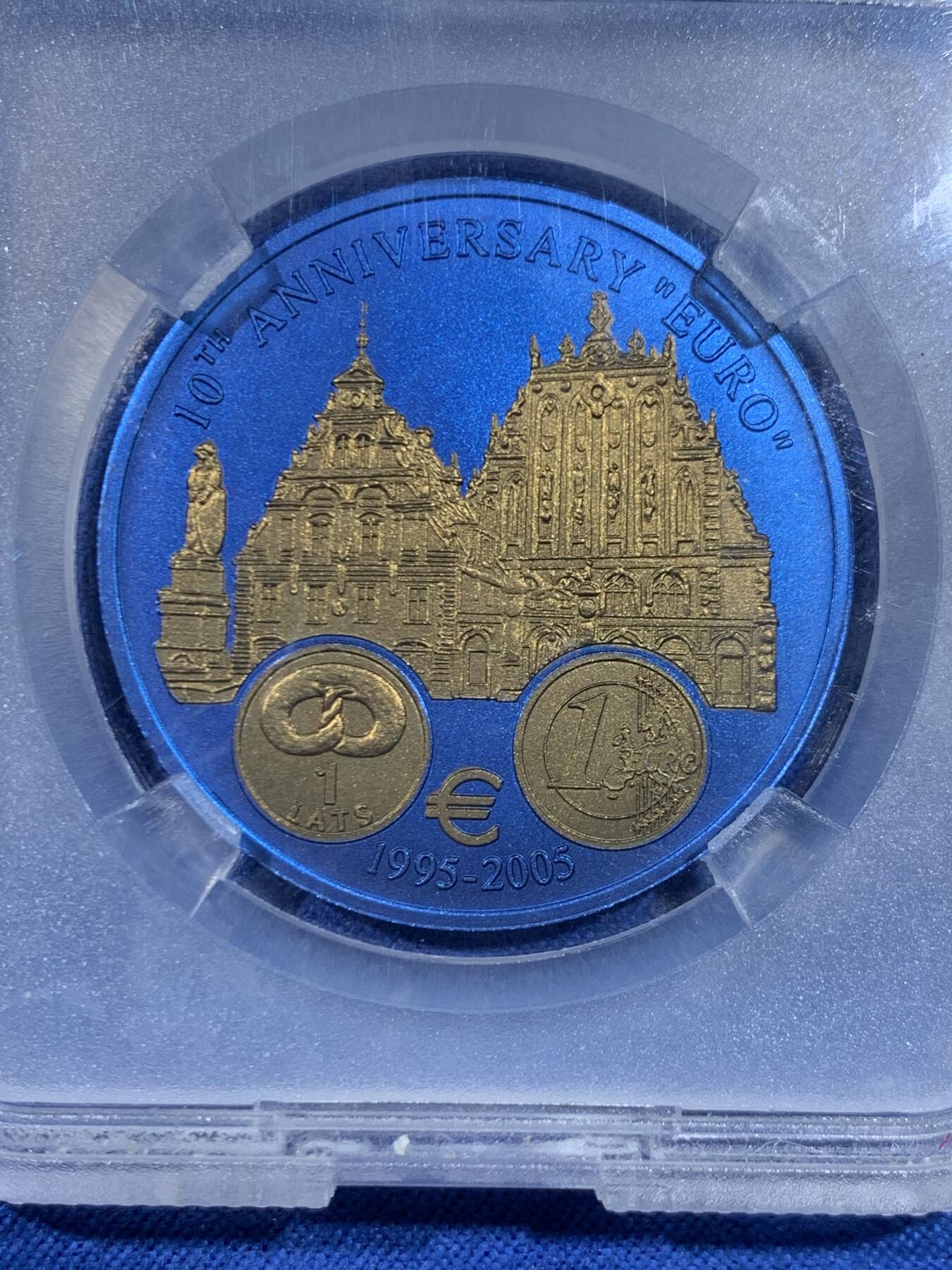 《竞宝斋》第445场 周日，周一，2场连拍 （全场包邮） TQG MS70 利比里亚2006年5元蓝铌币 欧元10周年纪念-拉脱维亚 7.78克 发行量：1万