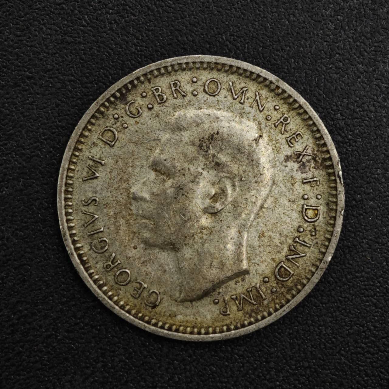 【淘币小摊】实时拍第八百二十一拍   散币场   满百包邮可预留二周 每周一统一发货   澳大利亚1943年乔治六世3便士银币