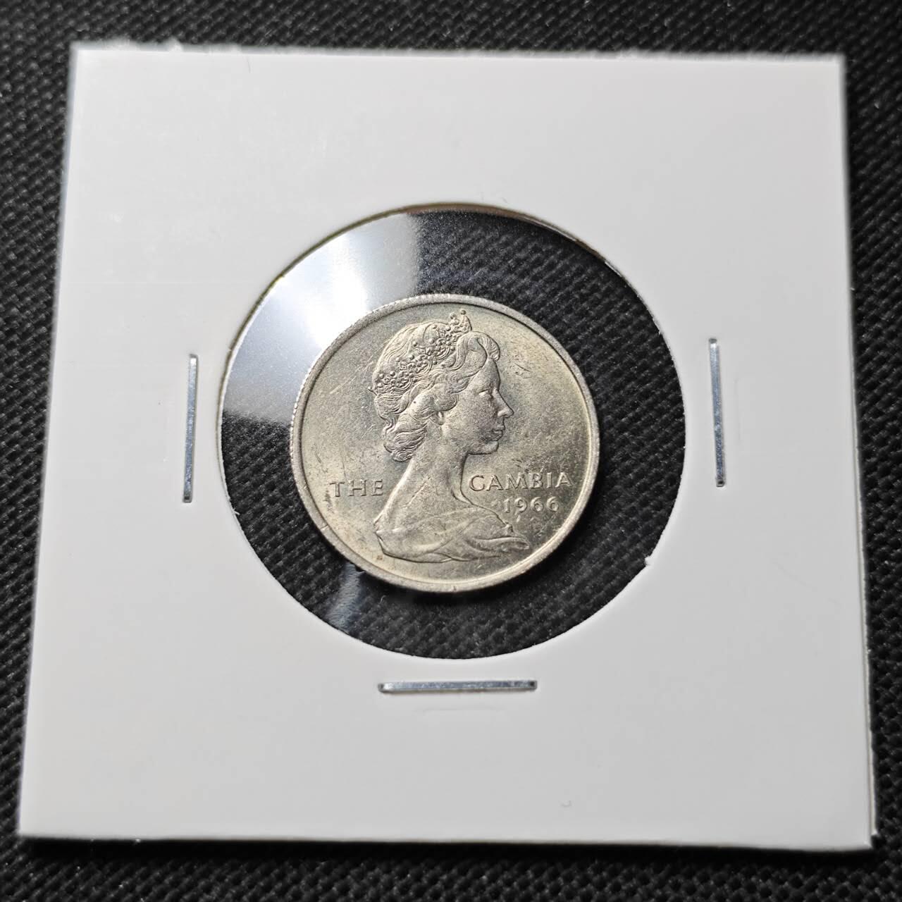 KK钱币收藏小铺 第375期  2月预留时间 周末发货 1966英属冈比亚6便士 