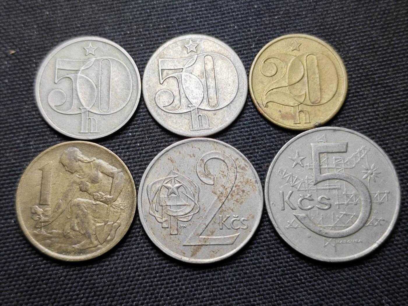 KK钱币收藏小铺 第375期  2月预留时间 周末发货  捷克斯洛伐克大小面值一组