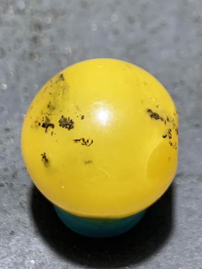 天然乌克兰蜜蜡通货随形大圆珠一颗 - 天然乌克兰蜜蜡通货随形大圆珠一颗