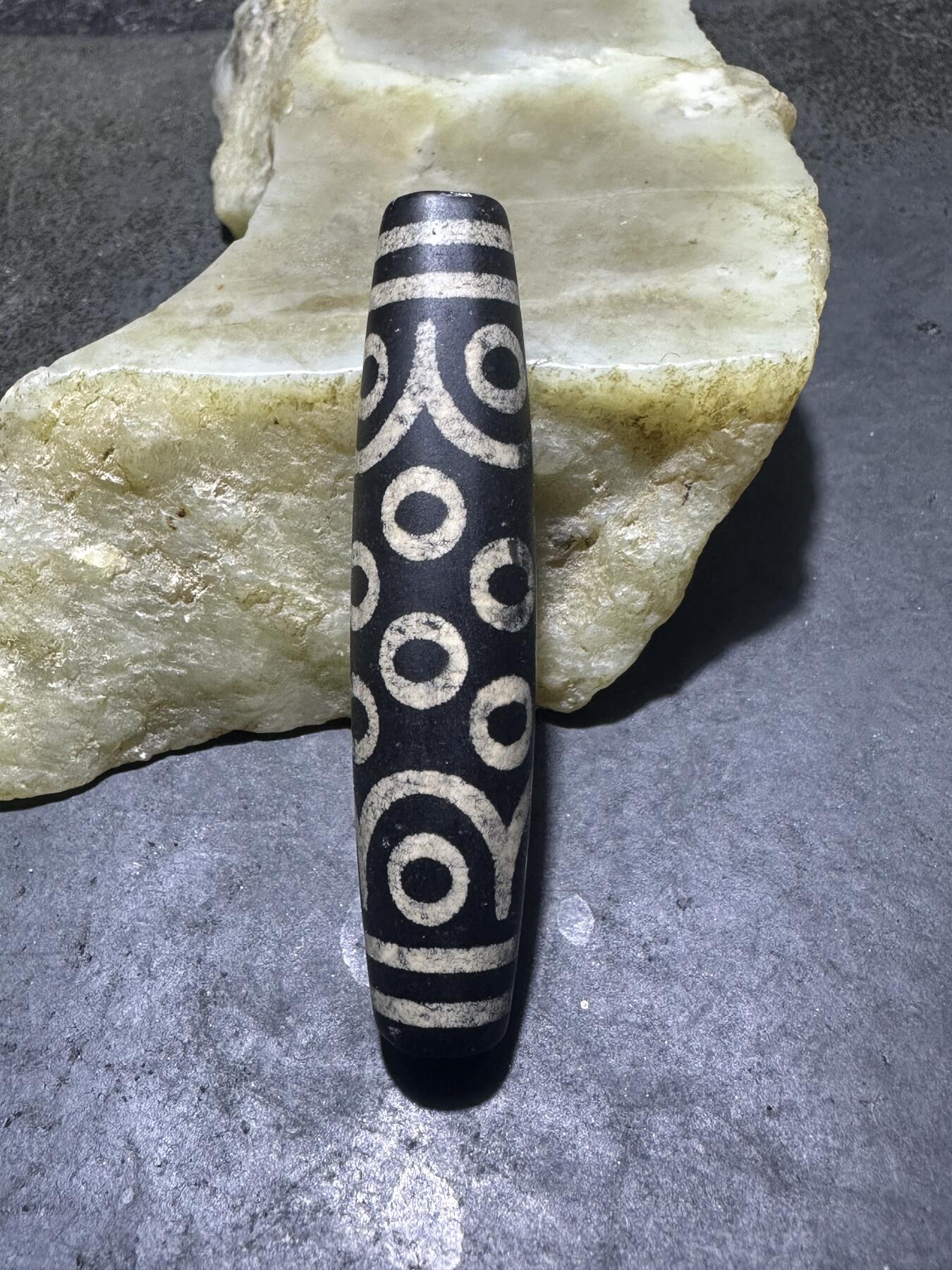 仅此一颗，藏传十八眼随形天珠一颗，