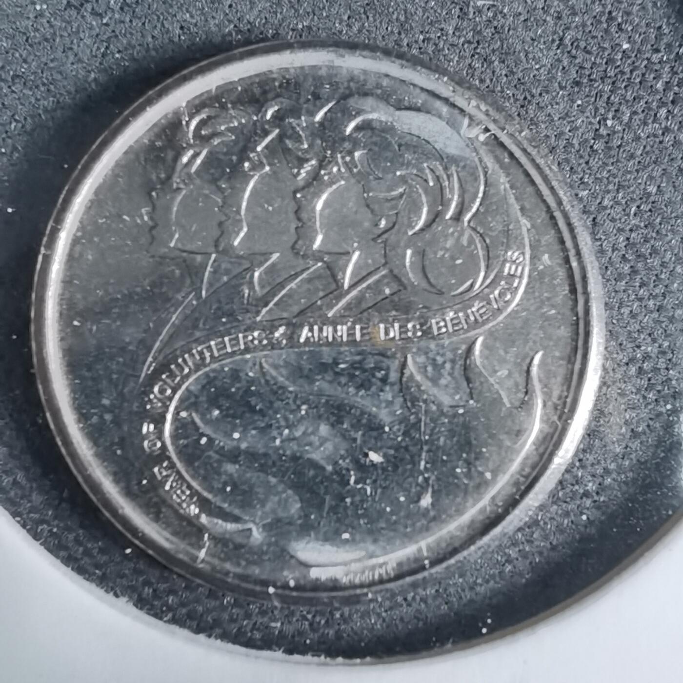 沼泽如烟--第925场 加拿大2001年十分纪念币