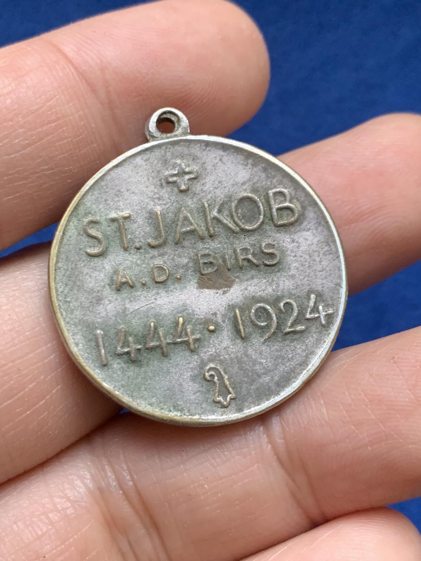 《竞宝斋》第446场 周日，周一，2场连拍 （全场包邮） 1924年宗教活动纪念章 12.6克 30mm