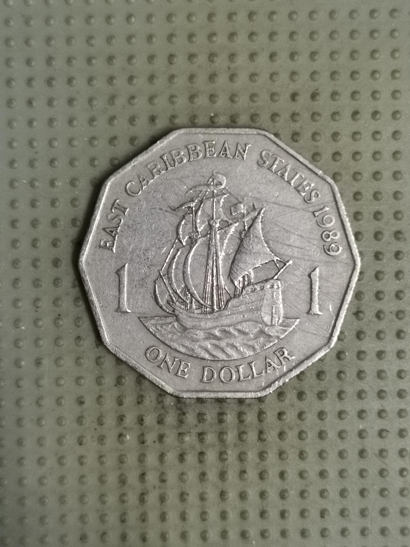 2025年第135场各国散币拍卖（总第135场） 东加勒比1989年1元