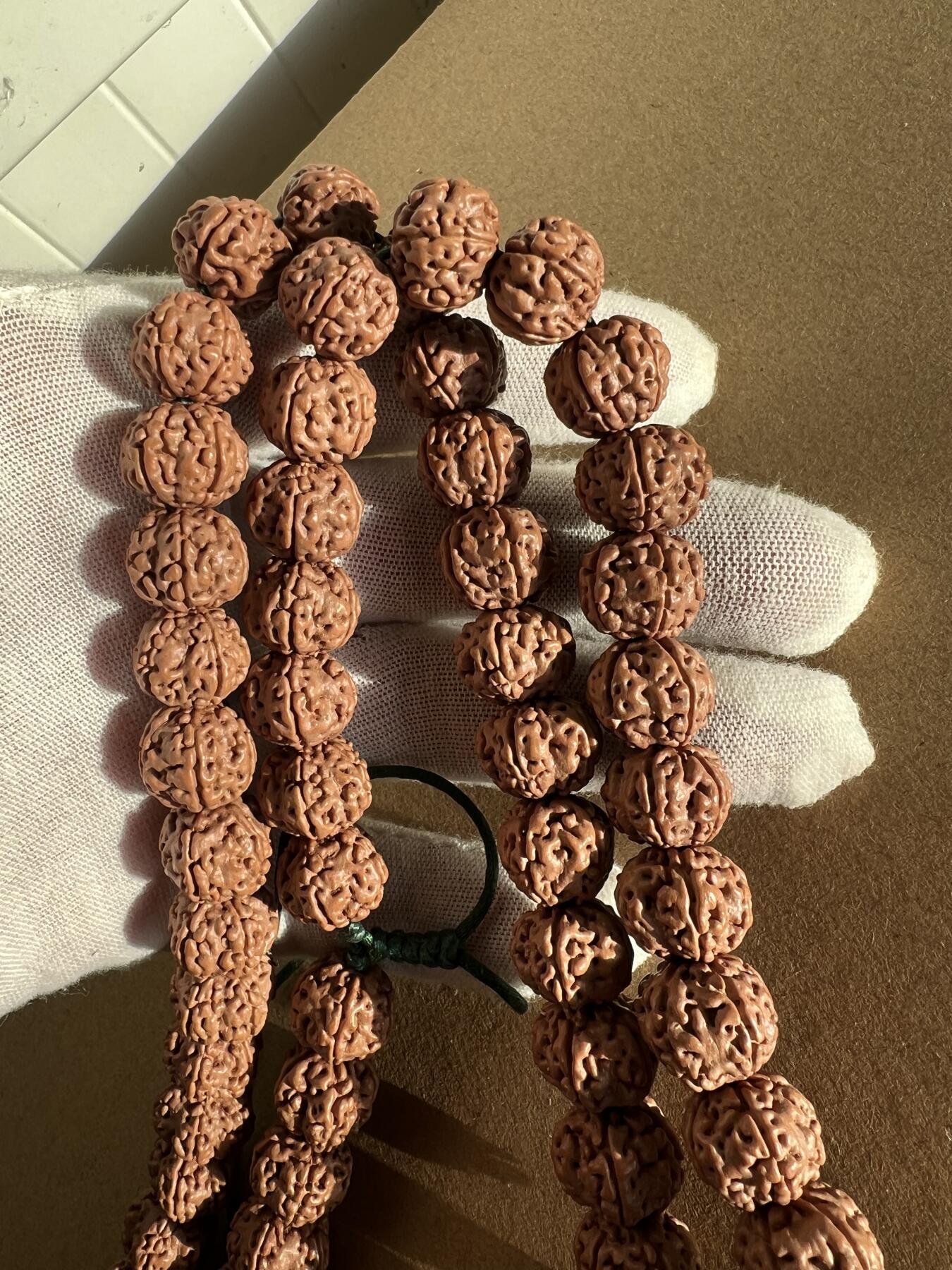 零元拍：凤羽梅花金刚长串斜挎念珠，约13/11MM