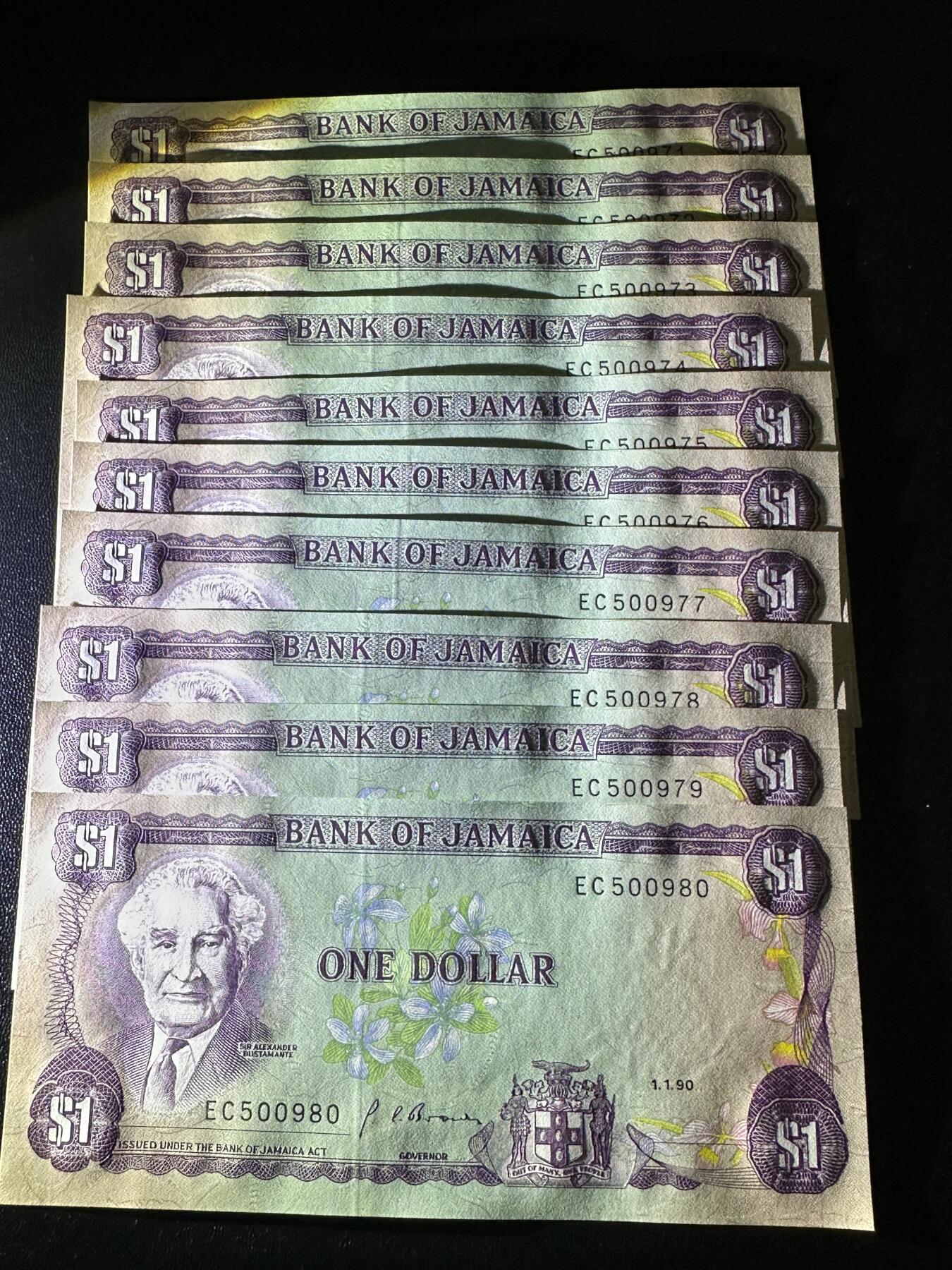 《外钞收藏家》第五百九十二期（精选场）（本平台长期征集拍品、欢迎藏友们联系合作）