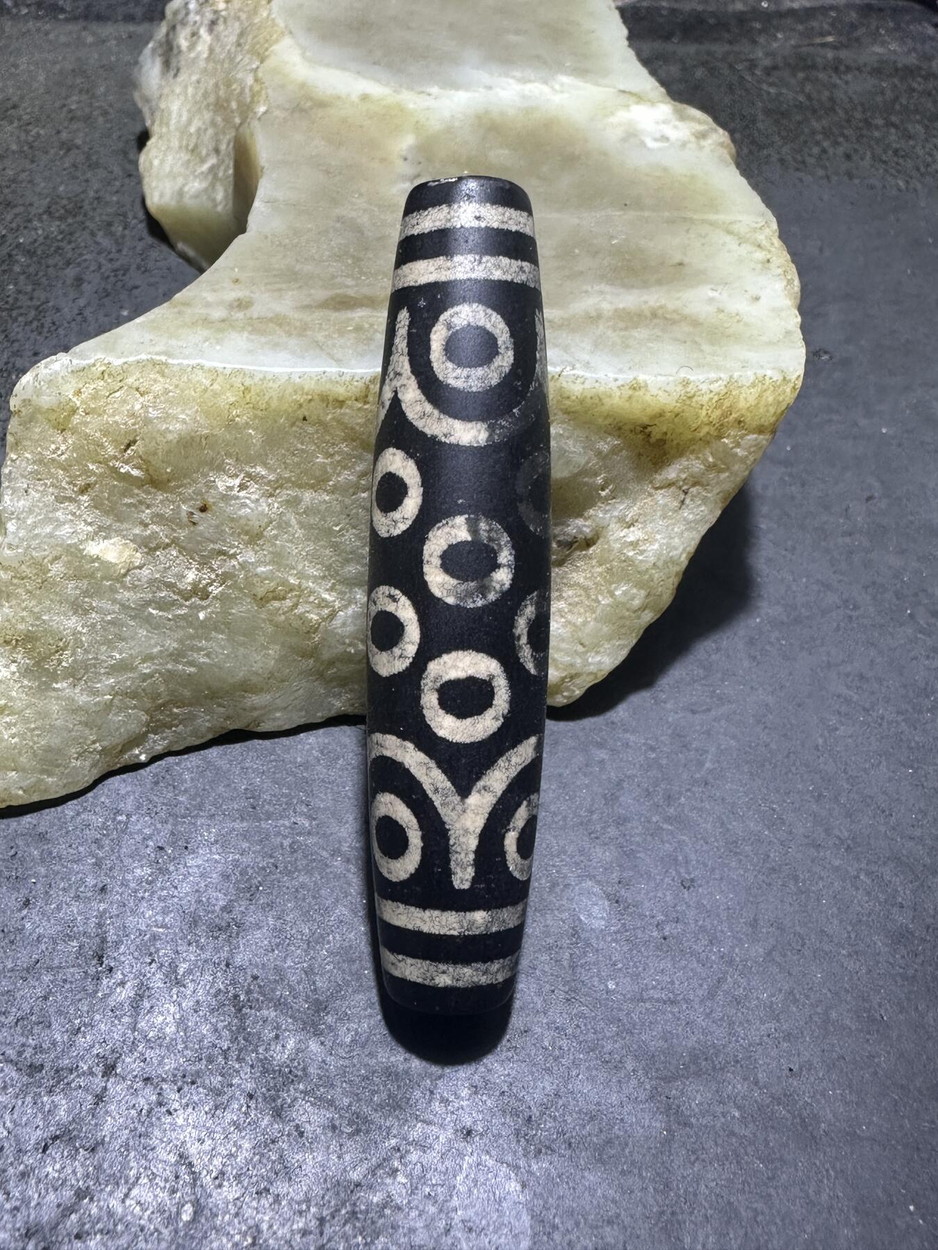 仅此一颗，藏传十八眼随形天珠一颗，