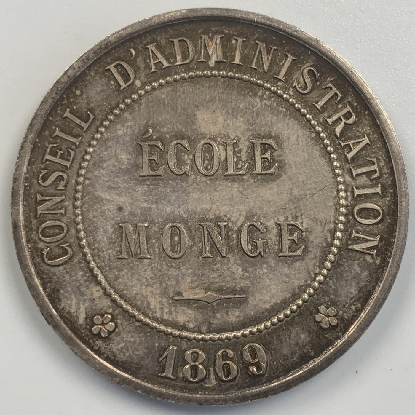 掌中浮雕-藏着的欧洲第045场 1869年法国蒙日学校董事会银章，35.2mm，19.8g