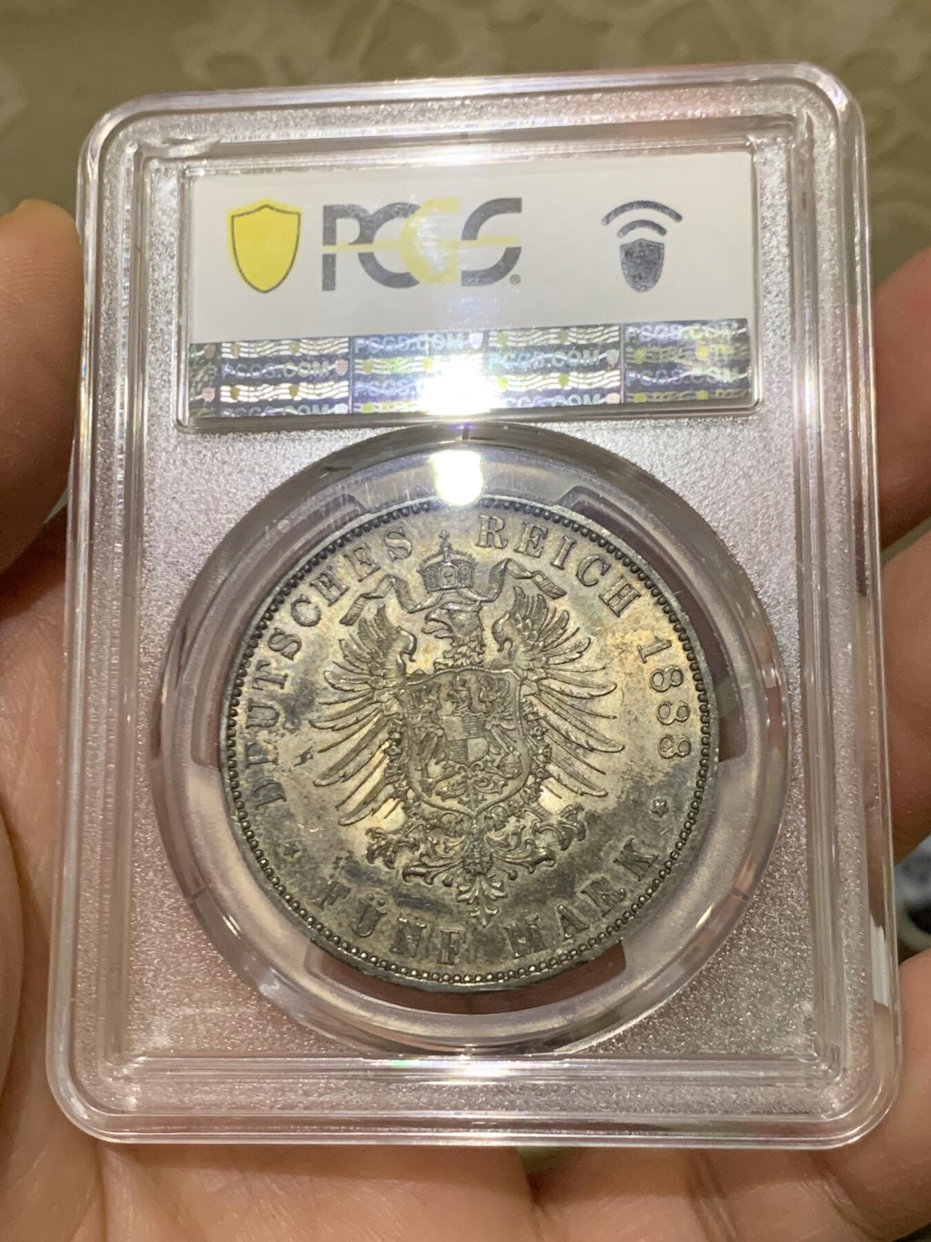 《竞宝斋》第446场 周日，周一，2场连拍 （全场包邮） PCGS MS63 德国普鲁士1888年三皇年弗雷德里希三世短翅5马克银币 背面支撑有磕
