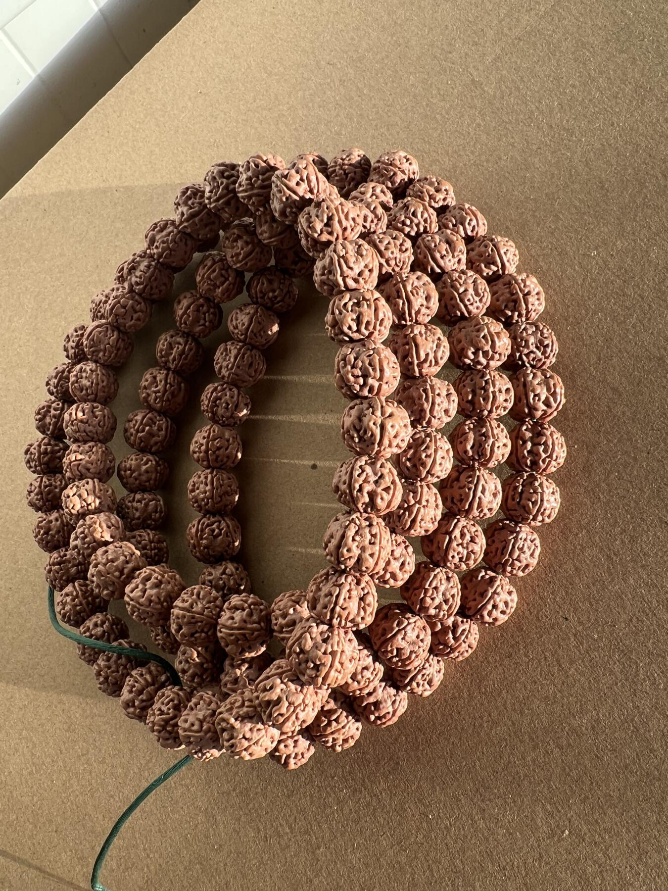 零元拍：凤羽梅花金刚长串斜挎念珠，约13/11MM