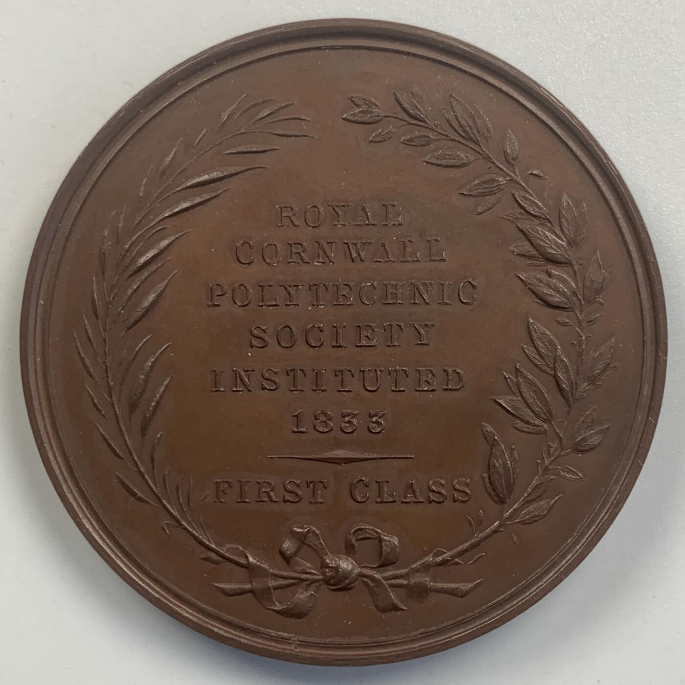 掌中浮雕-藏着的欧洲第045场 1833年英国皇家康沃尔理工学会詹姆斯·瓦特纪念铜章，45mm，42g，由皇家造币厂首席雕刻师W.Wyon设计制作，原盒