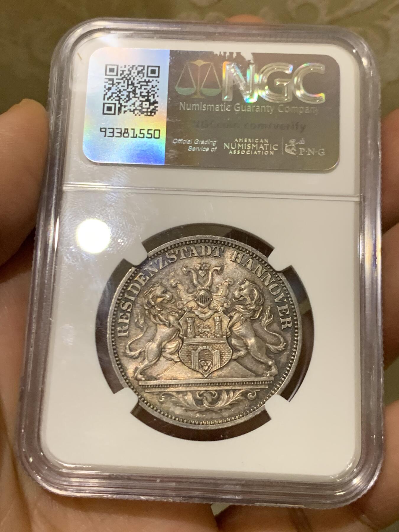 《竞宝斋》第446场 周日，周一，2场连拍 （全场包邮） NGC MS63 德国1872年汉诺威射击节女神泰勒章型银币 状态难得