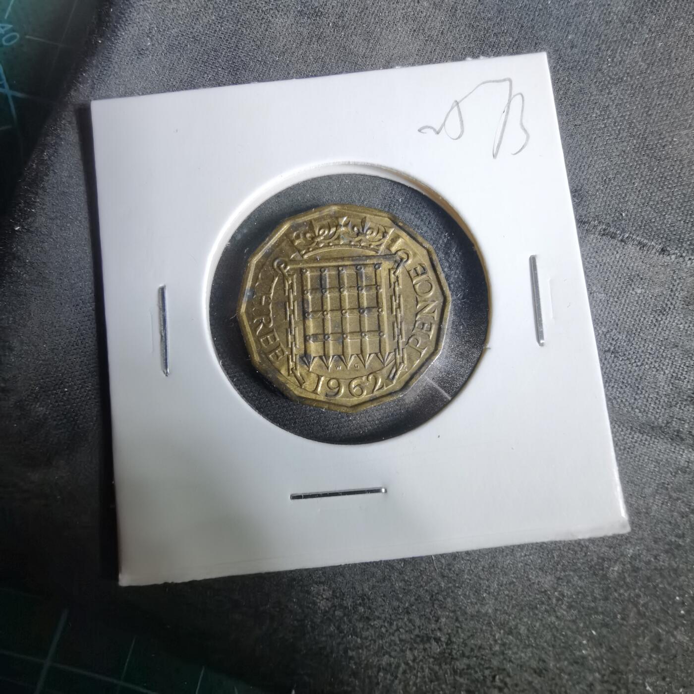 沼泽如烟--第925场 英国1962年3便士