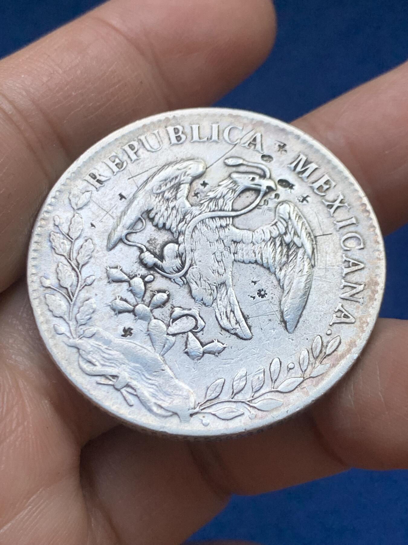 《竞宝斋》第446场 周日，周一，2场连拍 （全场包邮） 墨西哥1893 GO RS版 8R鹰洋银币 细节见图