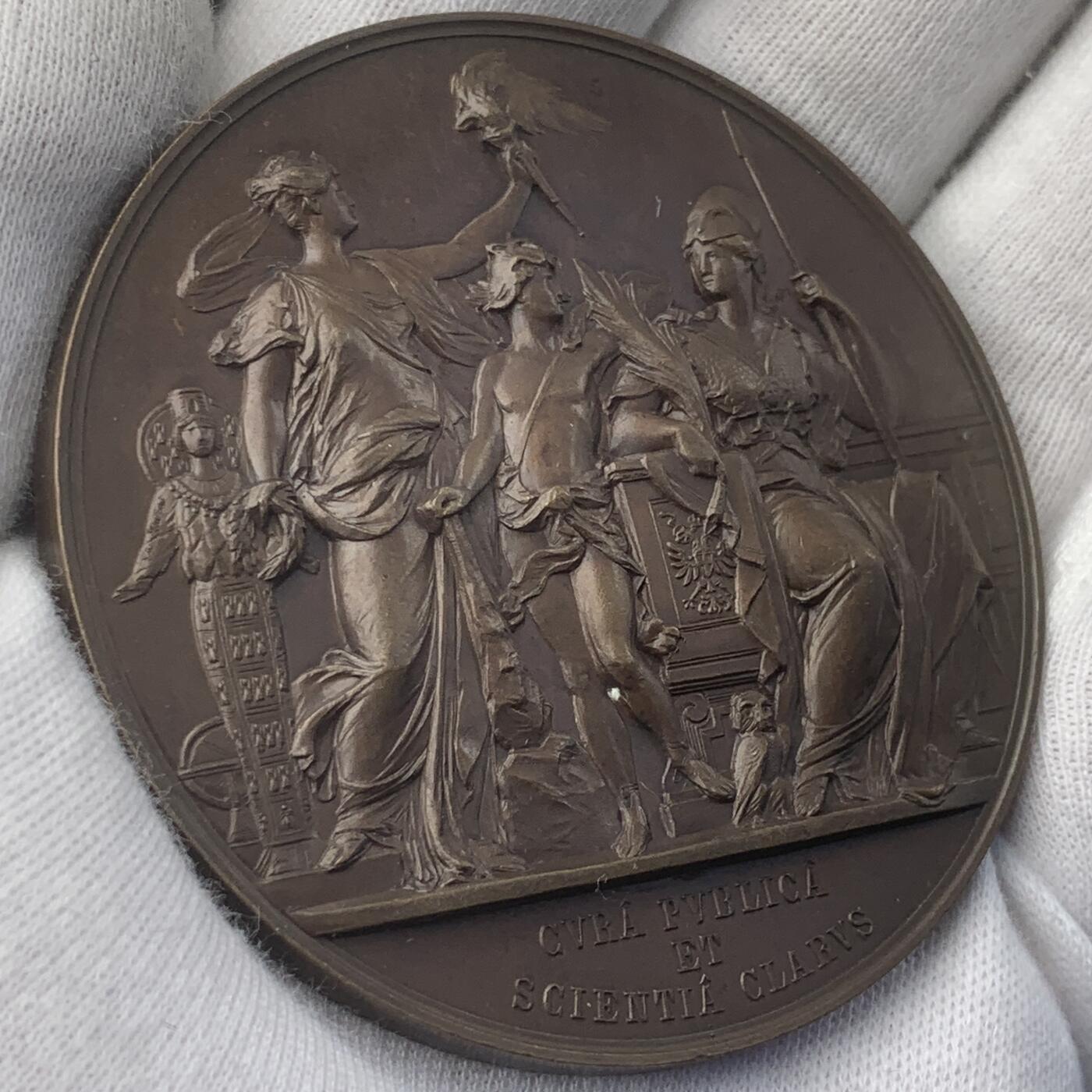 掌中浮雕-藏着的欧洲第045场 1877年奥地利 卡杰坦·冯·费尔德（Caietanus Felder）男爵再次当选维也纳市长纪念章，奥地利章牌艺术大师安东·沙夫（A.Scharff）设计作品，64mm，送合适的亚克力盒子