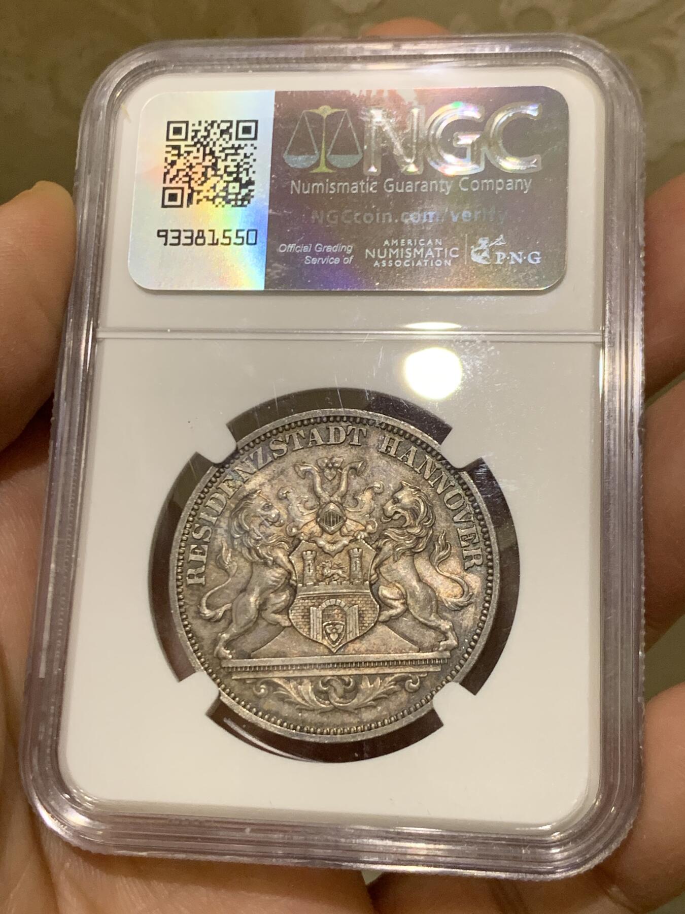 《竞宝斋》第446场 周日，周一，2场连拍 （全场包邮） NGC MS63 德国1872年汉诺威射击节女神泰勒章型银币 状态难得