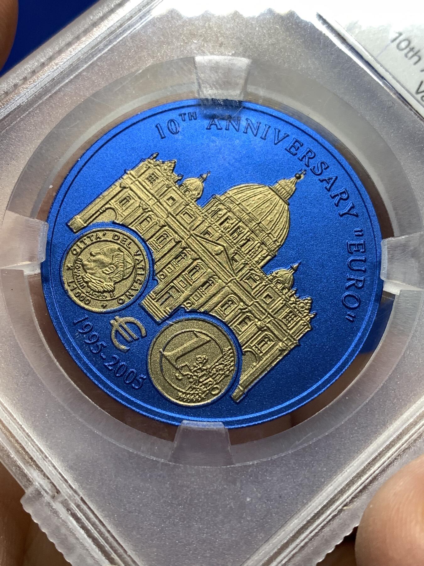 《竞宝斋》第446场 周日，周一，2场连拍 （全场包邮） TQG MS70 利比里亚2005年5元蓝铌币 欧元10周年纪念-梵蒂冈 7.78克 发行量：1万