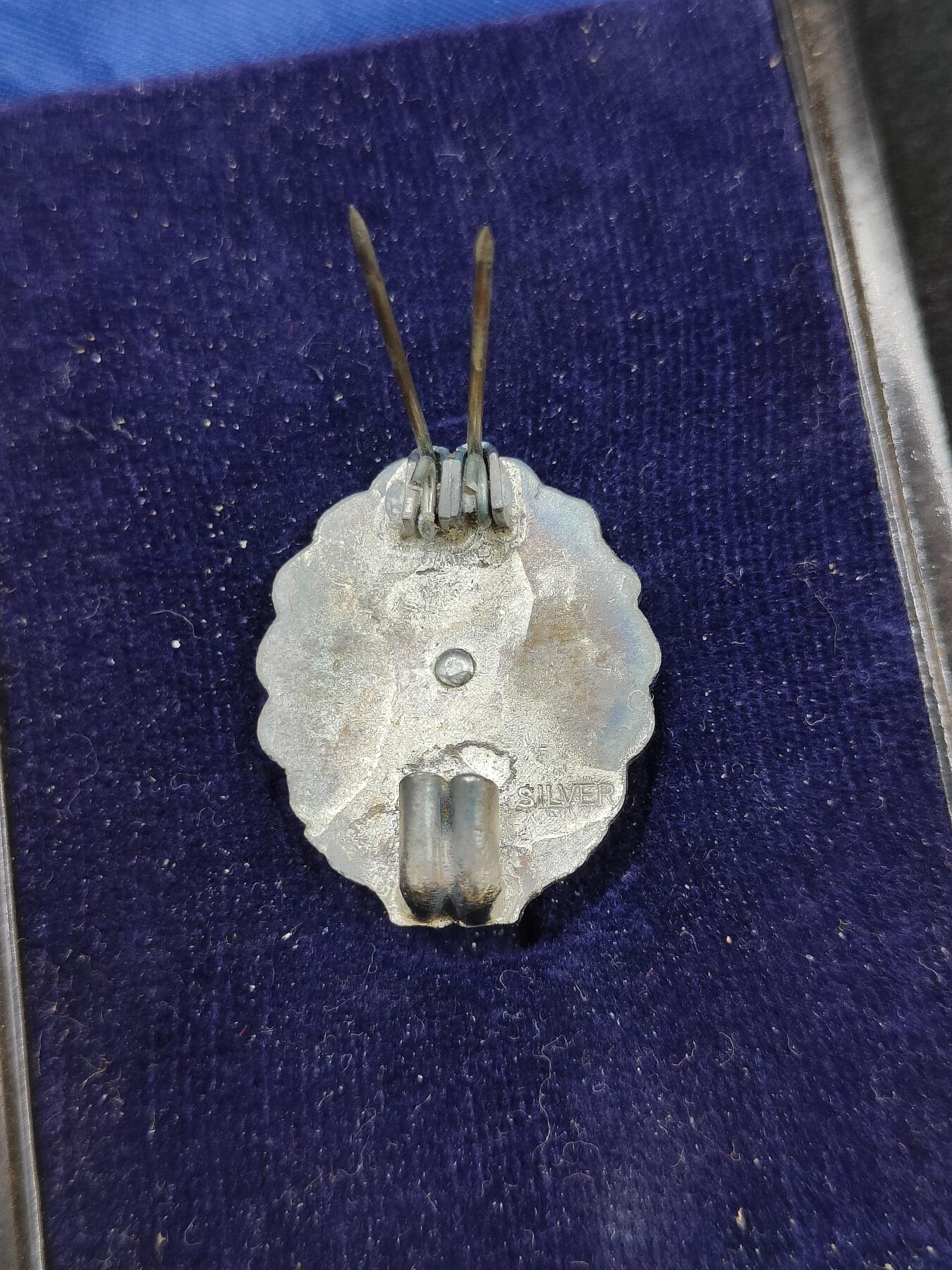 0元起拍勋章 第316期 咸鱼国勋章拍卖专场 12月7日（周日）下午6：00开始 日本战前铁道省功绩章早期盒+国有铁道功绩章银制