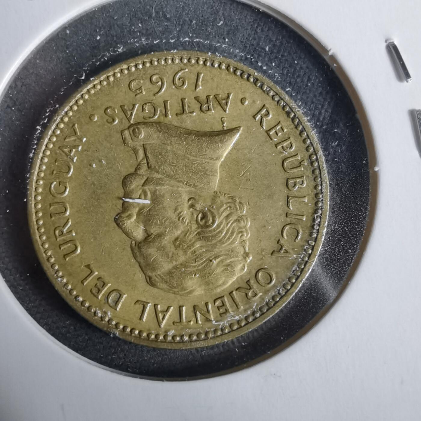 沼泽如烟--第925场 乌拉圭1965年1比索