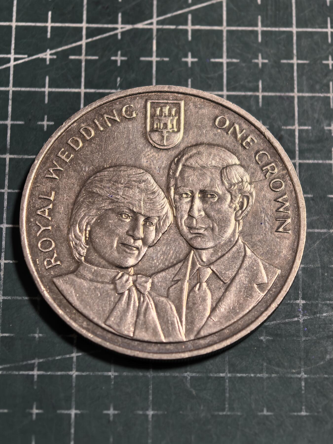 轻松集币无压力 直布罗陀查尔斯戴安娜克朗型纪念币