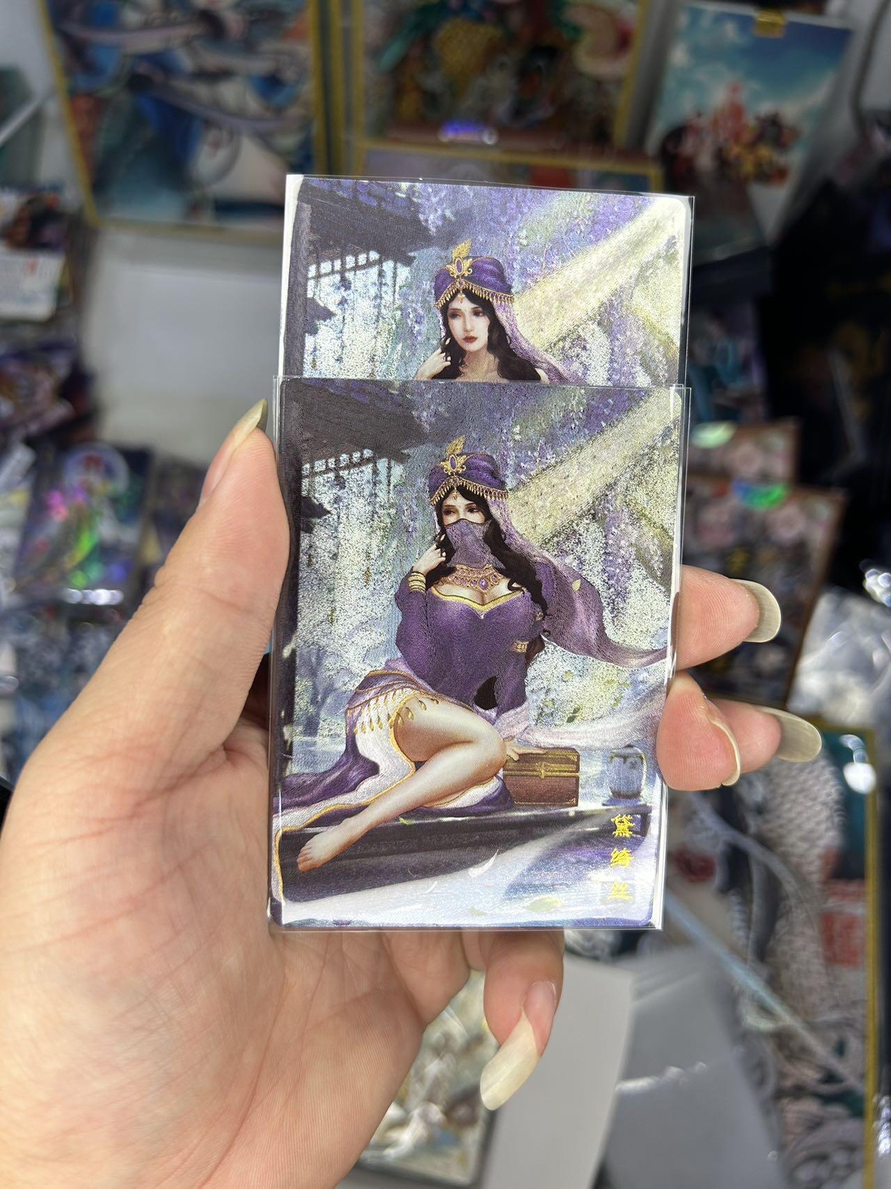 喜灰玩卡首拍第一期免佣金 桔梗神凰百剑行黛绮丝三渐变加人体艺术卡共四张