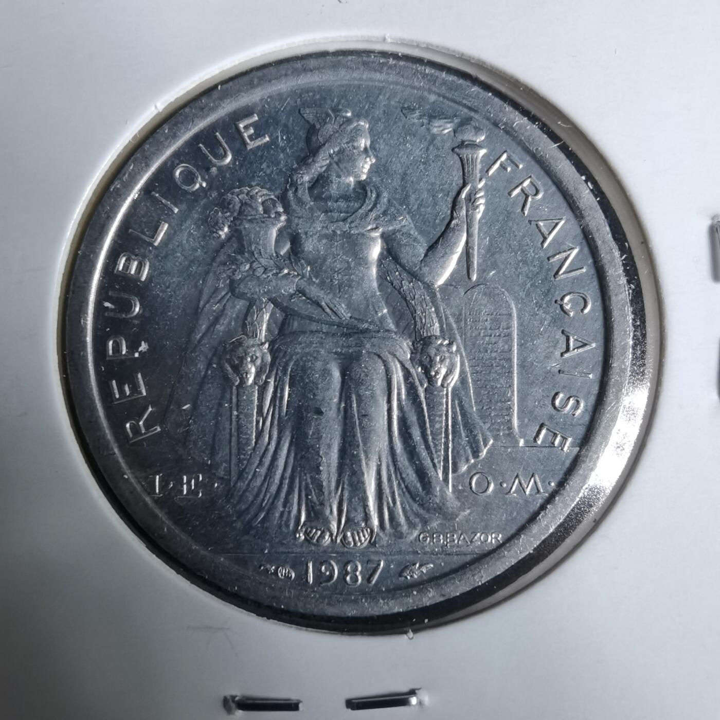 沼泽如烟--第925场 法属波利尼西亚1987年2法郎