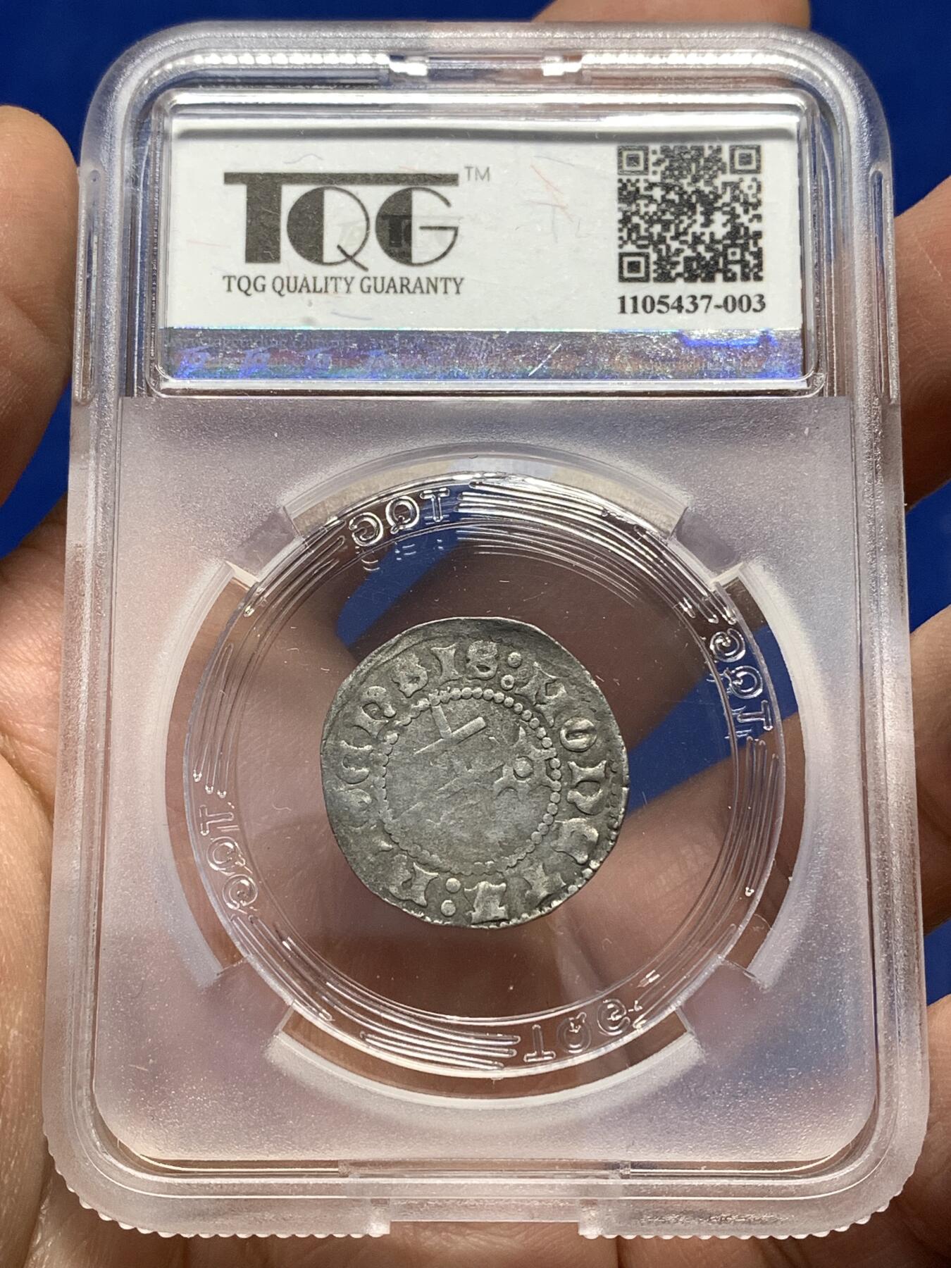 《竞宝斋》第446场 周日，周一，2场连拍 （全场包邮） TQG VF 里加大主教区 1424-1448年 1先令 银币 近600年的钱币 人像面仍清晰可见 细节良好 少见品种