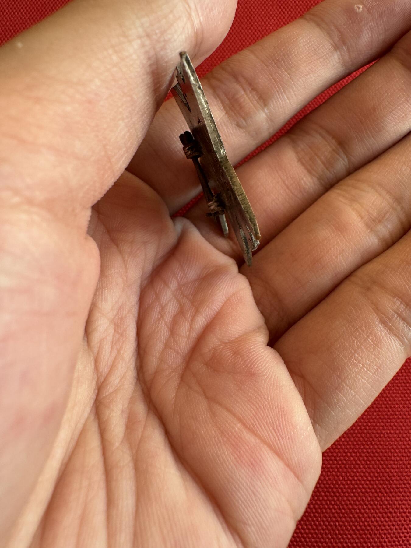 五哥徽章群   9号周二晚上八点4群联拍 铜章