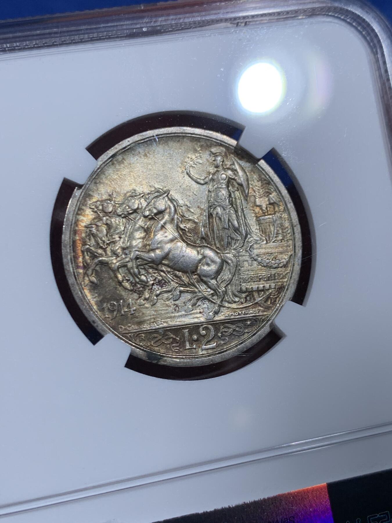 《竞宝斋》第446场 周日，周一，2场连拍 （全场包邮） NGC MS64 意大利 1914年 2里拉 马车银币 马车面带彩浆 像是马踏祥云 非常漂亮