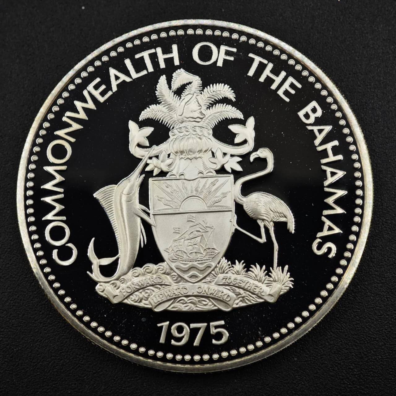 【淘币小摊】实时拍第八百二十二拍   银币套币场   满百包邮可预留二周 每周一统一发货   巴哈马1975年2元火烈鸟精制银币 重29.8克925银 纯银价365