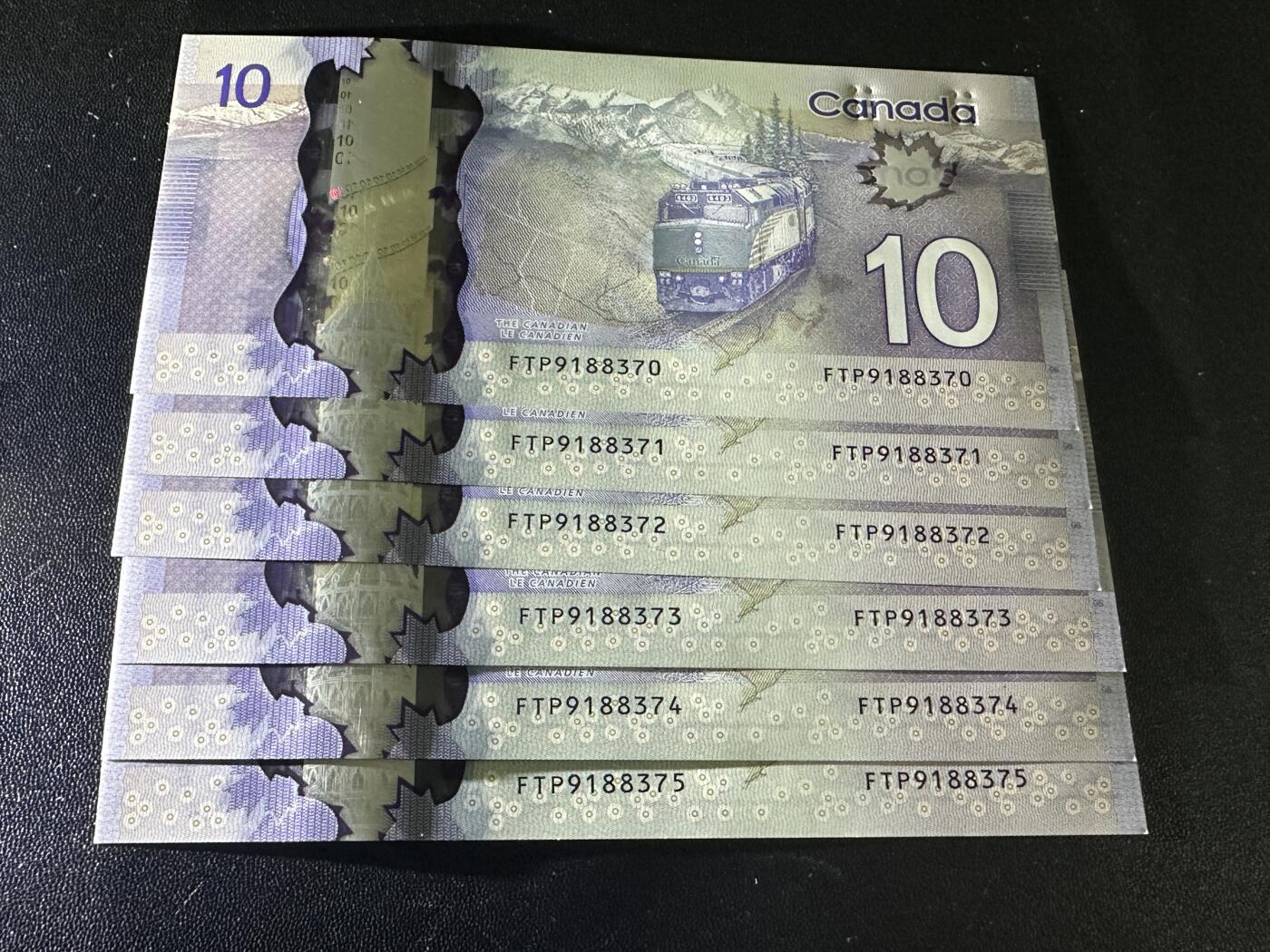 《外钞收藏家》第五百九十二期（精选场）（本平台长期征集拍品、欢迎藏友们联系合作） 加拿大上一版本10元塑料钞6张连号横版（大部分无4）	UNC