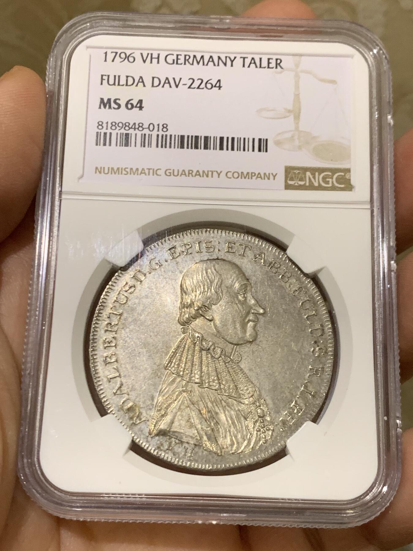 《竞宝斋》第446场 周日，周一，2场连拍 （全场包邮） 季军分 NGC MS64 德国 富尔达主教区 1796年 1泰勒大银币 少见泰勒版本 高点俱在 底板也很不错