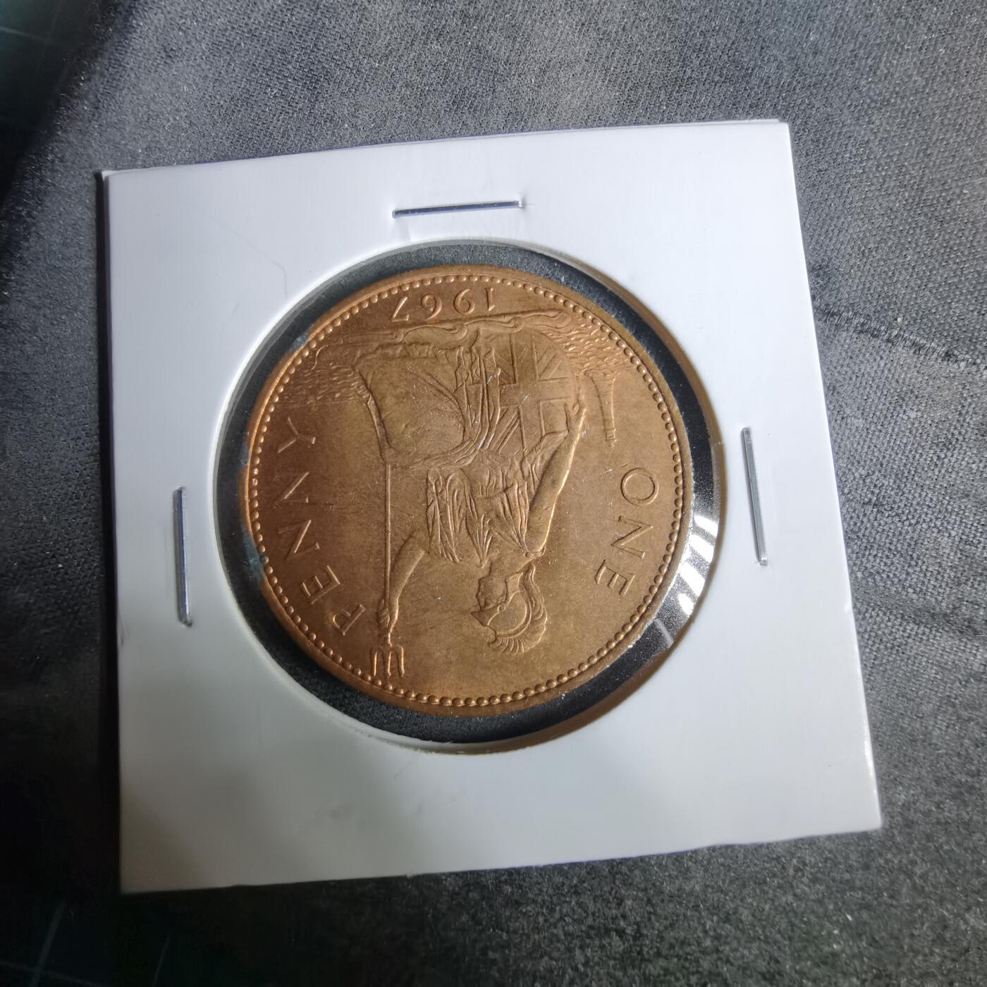 沼泽如烟--第925场 英国1967年1便士