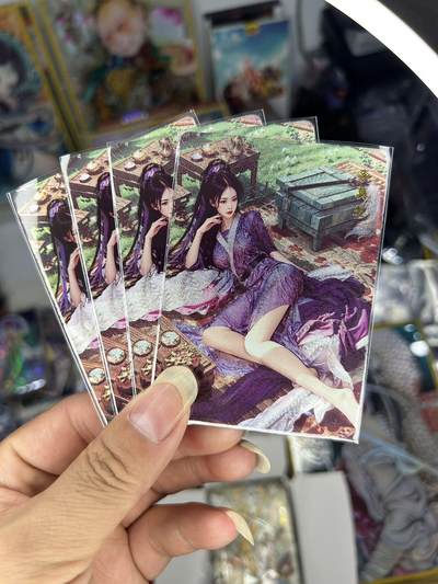 喜灰玩卡首拍第一期免佣金 - 桔梗神凰百剑行李莫愁三渐变加人体艺术卡共四张