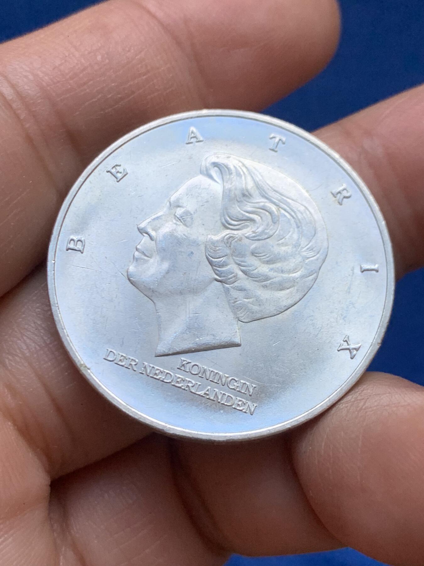 《竞宝斋》第446场 周日，周一，2场连拍 （全场包邮） 荷兰1997年马歇尔计划50周年10盾银币 800银 15克 状态好