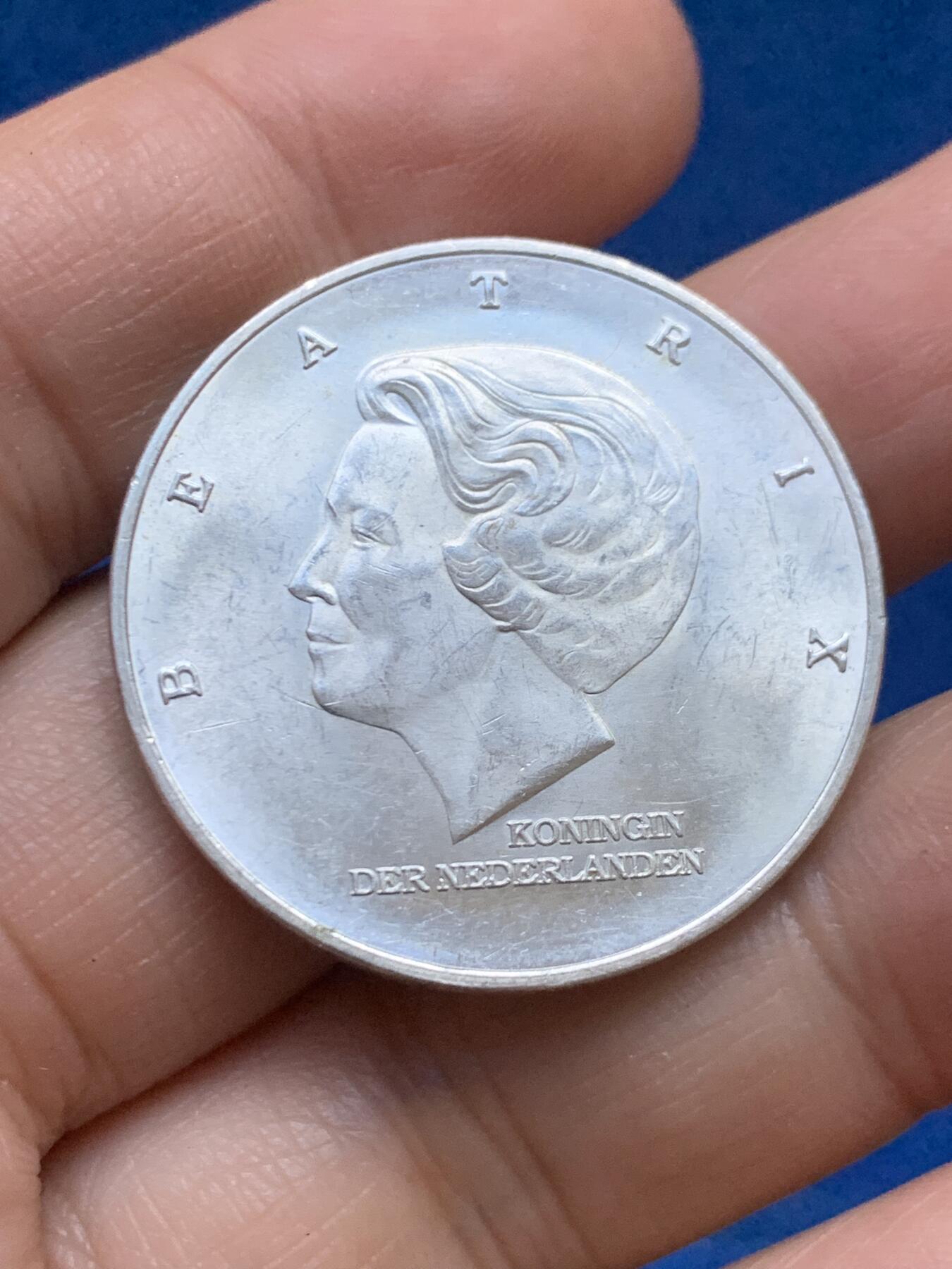 《竞宝斋》第446场 周日，周一，2场连拍 （全场包邮） 荷兰1997年马歇尔计划50周年10盾银币 800银 15克 状态好