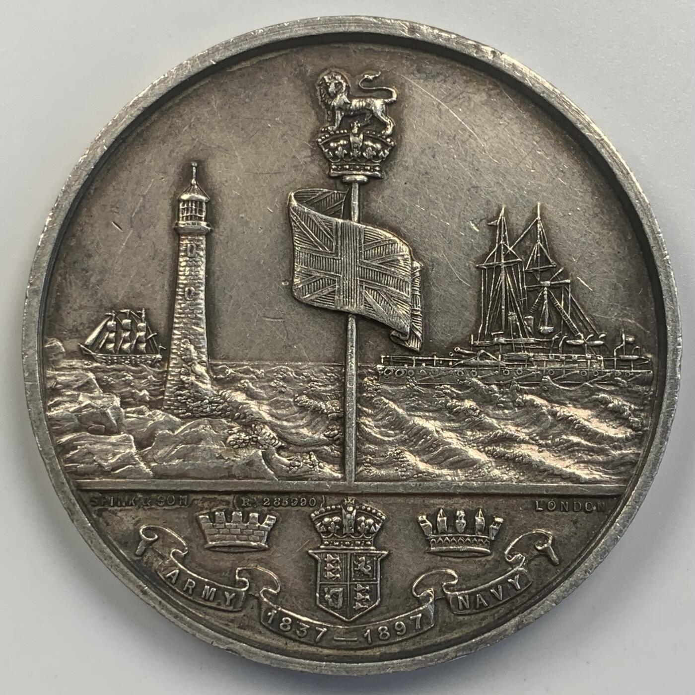 掌中浮雕-藏着的欧洲第045场 1897年英国维多利亚女王登基60周年纪念章，51mm，42g，白色金属镀银材质，稀少品种，BHM-3514