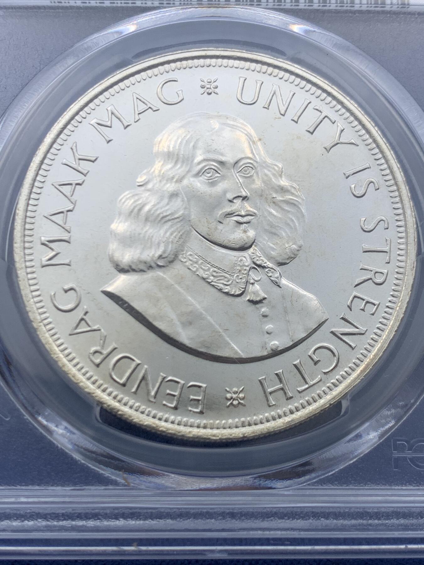 《竞宝斋》第446场 周日，周一，2场连拍 （全场包邮） PCGS PL66 南非1964年吕贝克跳羚羊50分银币，PL类精制，币面清爽干净又舒适，状态一流。