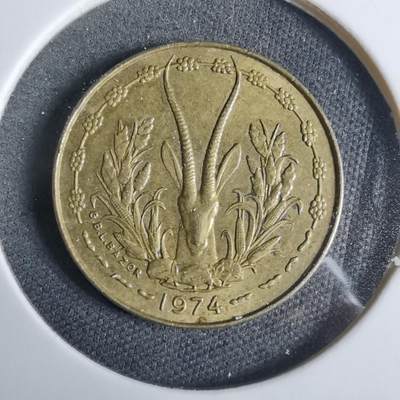 沼泽如烟--第925场 - 西非1974年5法郎