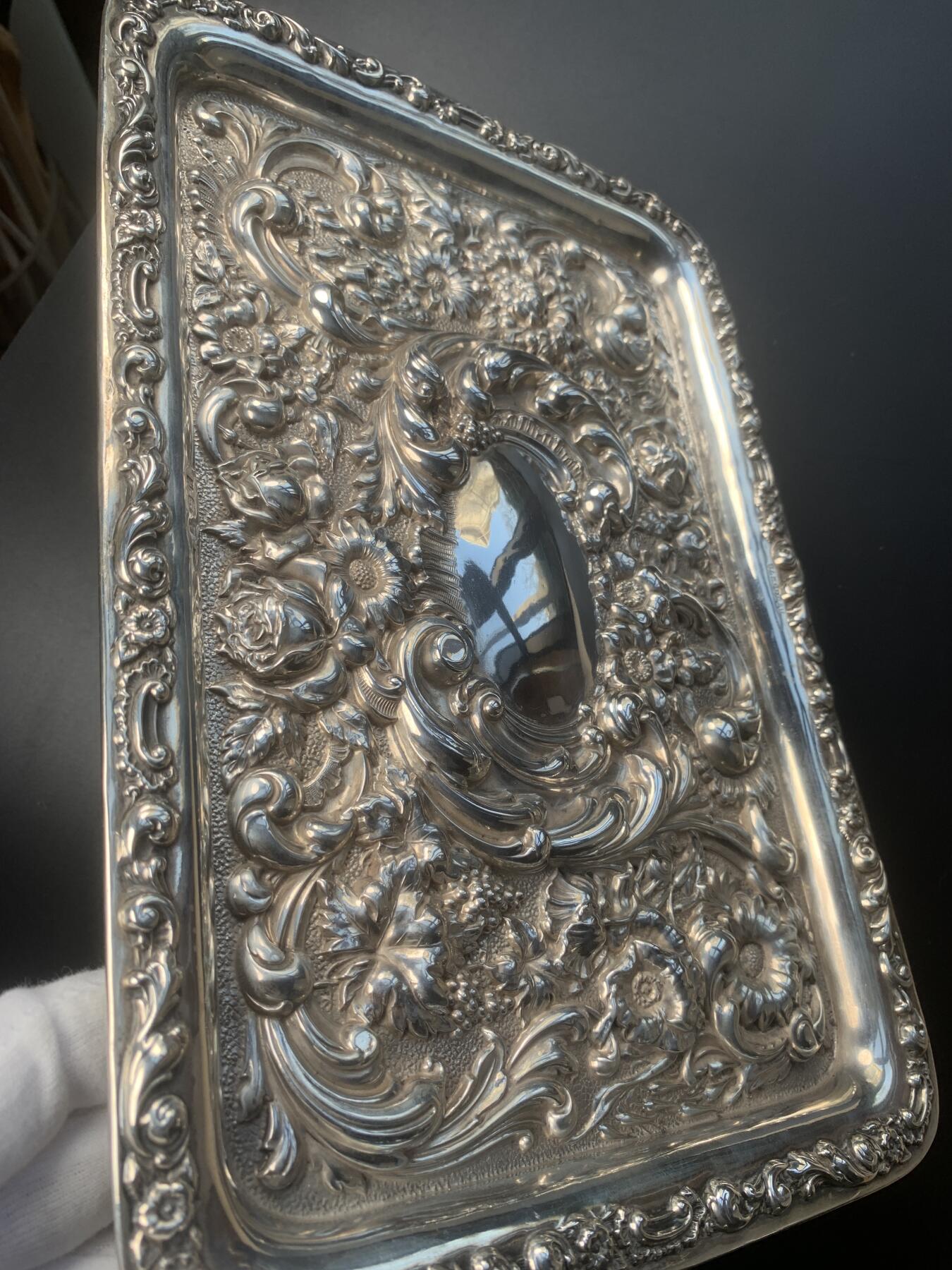 掌中浮雕-藏着的欧洲第045场 1903年英国伯明翰银盘 ，29.50 X 20.50厘米，重334克，有银标（末图银标注解）