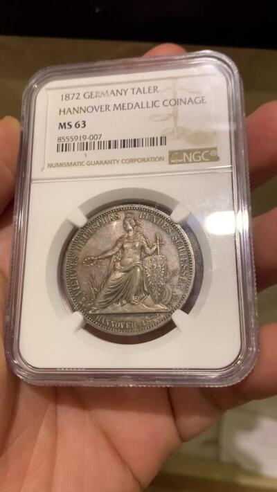 《竞宝斋》第446场 周日，周一，2场连拍 （全场包邮） NGC MS63 德国1872年汉诺威射击节女神泰勒章型银币 状态难得