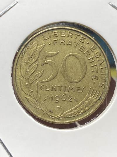 2025年第一百三十四场(总第一百六十场）外国好品纸夹散币场(免佣金) - 少见品种–法国🇫🇷1962年50生丁(三层衣领版，首发年仅发行2年)