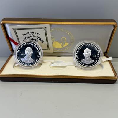 1996年第一任民选纪念银币两枚一套 2盎司 盒证齐全 - 1996年第一任民选纪念银币两枚一套 2盎司 盒证齐全